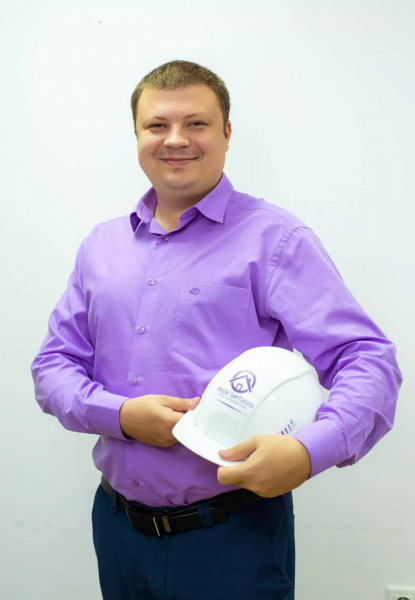 НОСОВ РОМАН