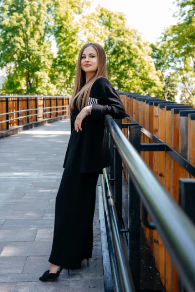 КРИСАНОВА ОЛЬГА